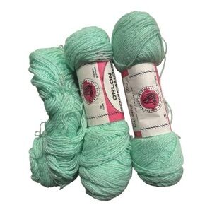 Vintage Fox Brand Yarns Baby Green Orlon Pompadour Yarn Bundle